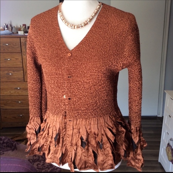 Taos Boutique Tops - ✨Stunning Boutique Reversible Blouse✨